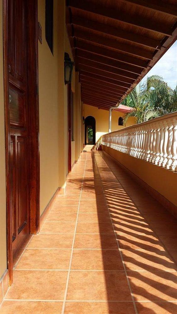 Delfin Beach Front Resort Esterillos Dış mekan fotoğraf
